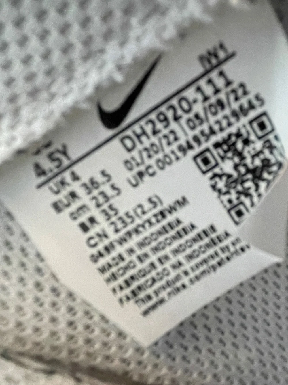 Youth Nike Air Force 1 Sneakers EXCELLENT condition